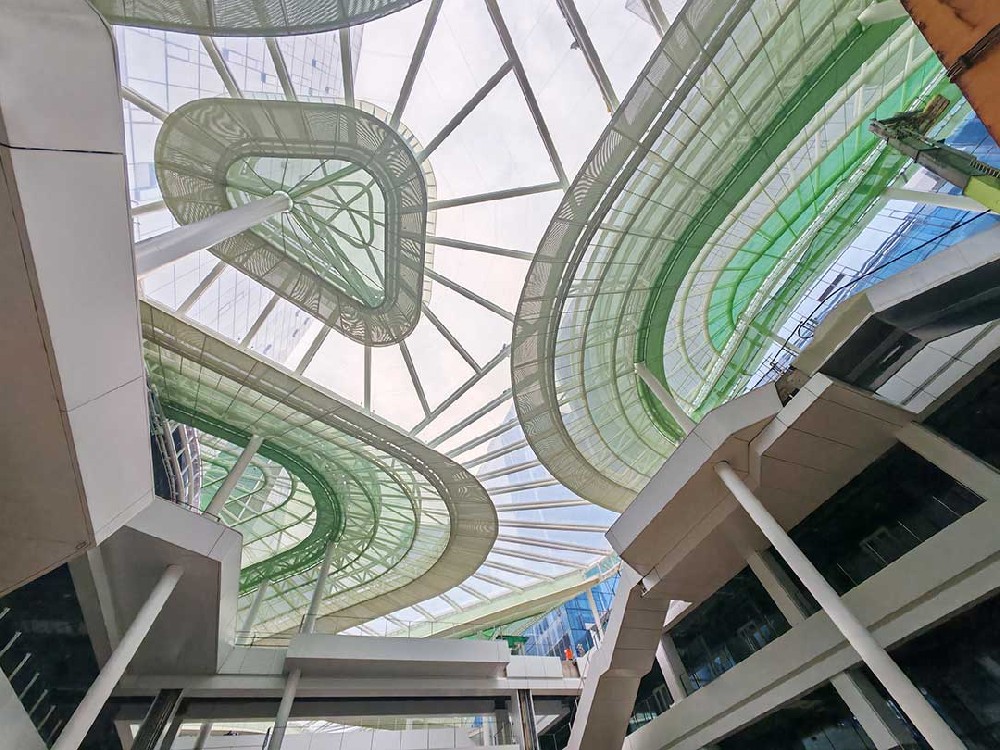 ETFE膜結構為什么被稱作會呼吸的生態建筑？